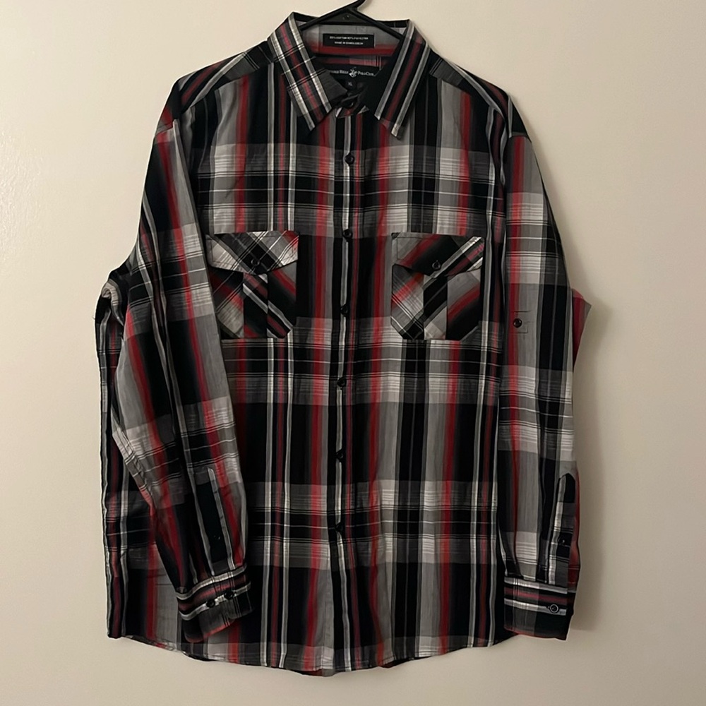 Men’s long sleeve button down